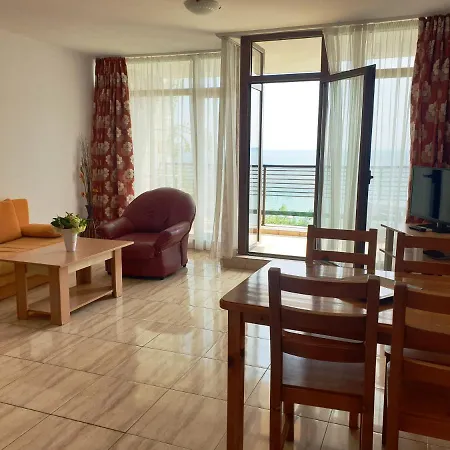 Dolce Complex 公寓式酒店 圣弗拉斯