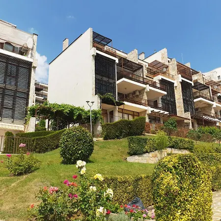 Dolce Complex 公寓式酒店