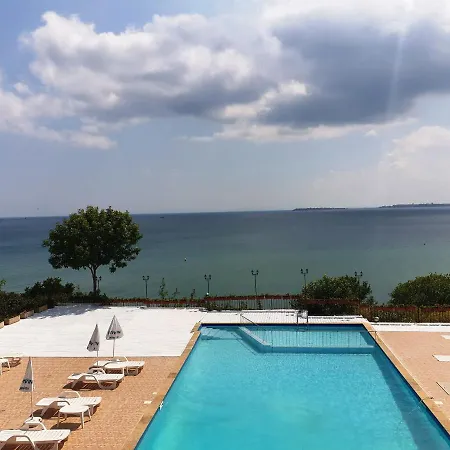 Dolce Complex 公寓式酒店 圣弗拉斯