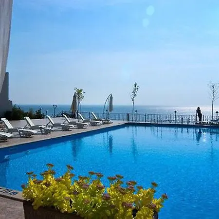 Dolce Vita Apart Complex