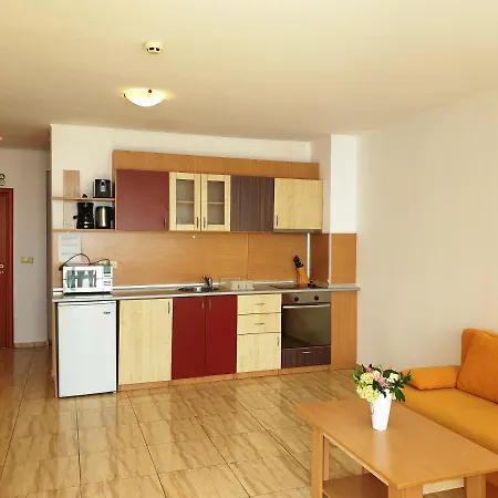 Dolce Vita Apart Complex Апартхотел 3*