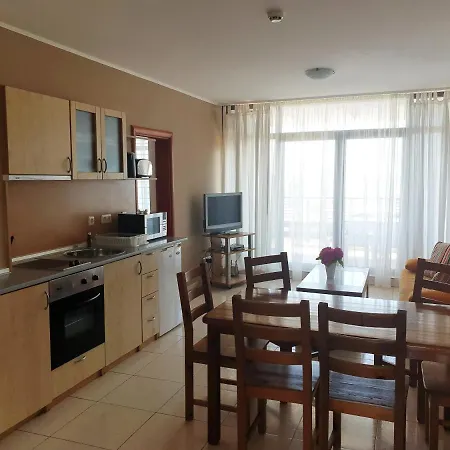 Dolce Vita Apart Complex 3* Свети Влас