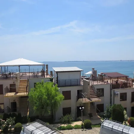 Ξενοδοχείο με διαμερίσματα Dolce Complex