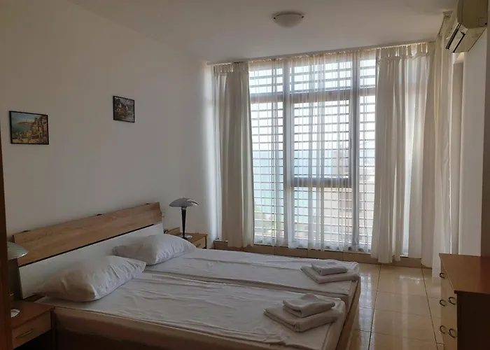 Апарт-отель Dolce Complex Свети-Влас